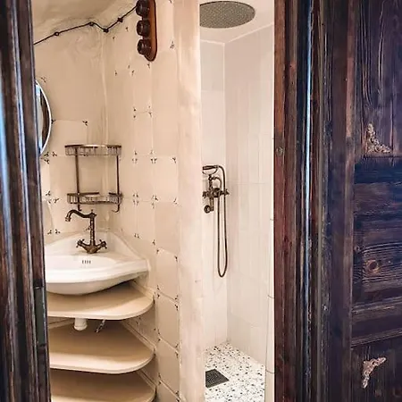 Idyllic Flat In A Prime Location Korter *