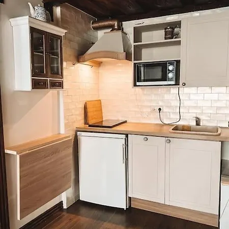 Daire Idyllic Flat In A Prime Location *
